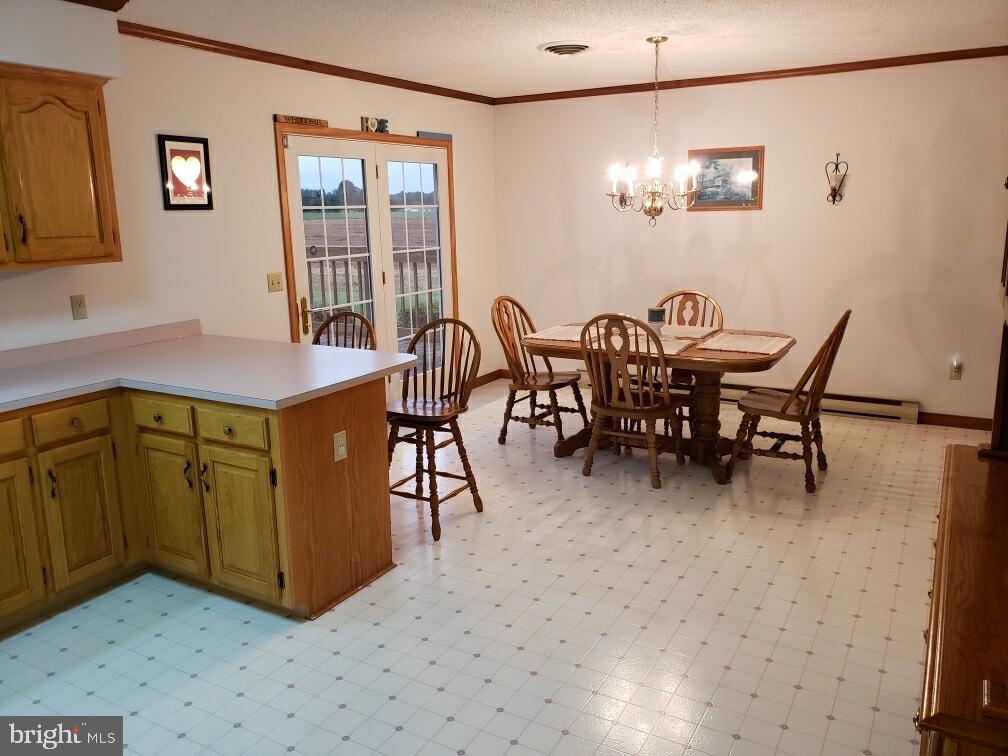 4213 Osborne Road Hurlock, MD 21643 - Photo 16 of 28 Kitchen & Dining