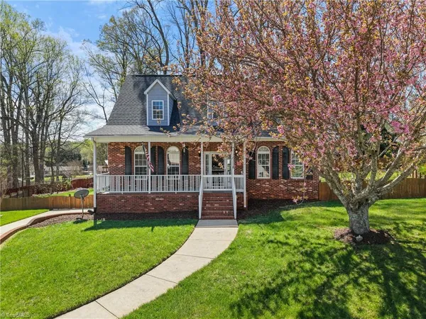 $434,500 | 4000 Clinard Road, Clemmons, NC 27012