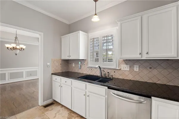 $434,500 | 4000 Clinard Road, Clemmons, NC 27012