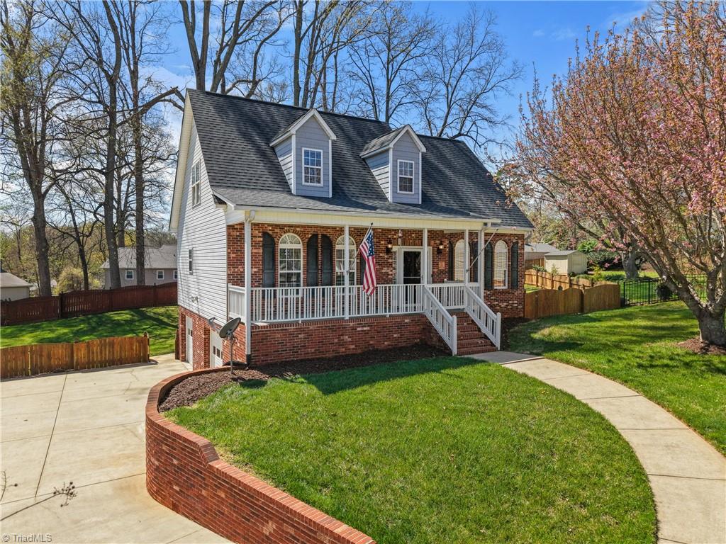 4000 Clinard Road Clemmons, NC 27012 - Photo 2 of 25