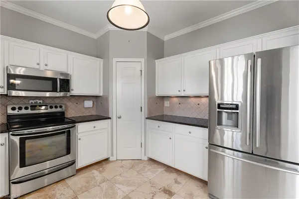 $434,500 | 4000 Clinard Road, Clemmons, NC 27012