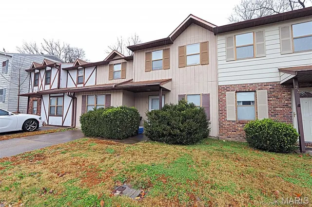 $120,000 | 1310 Lexington Avenue, Unit 23, Cape Girardeau, MO 63701