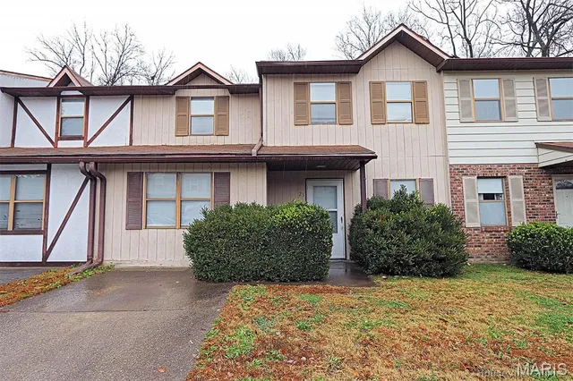 $120,000 | 1310 Lexington Avenue, Unit 23, Cape Girardeau, MO 63701