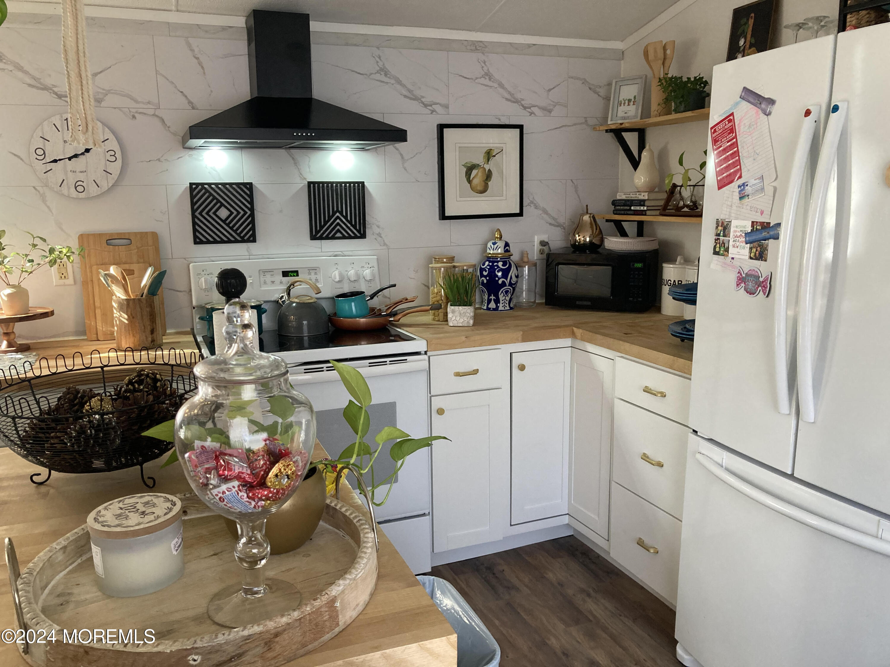 8 Nicholas Boulevard Jackson, NJ 08527 - Photo 2 of 32 Kitchen-15