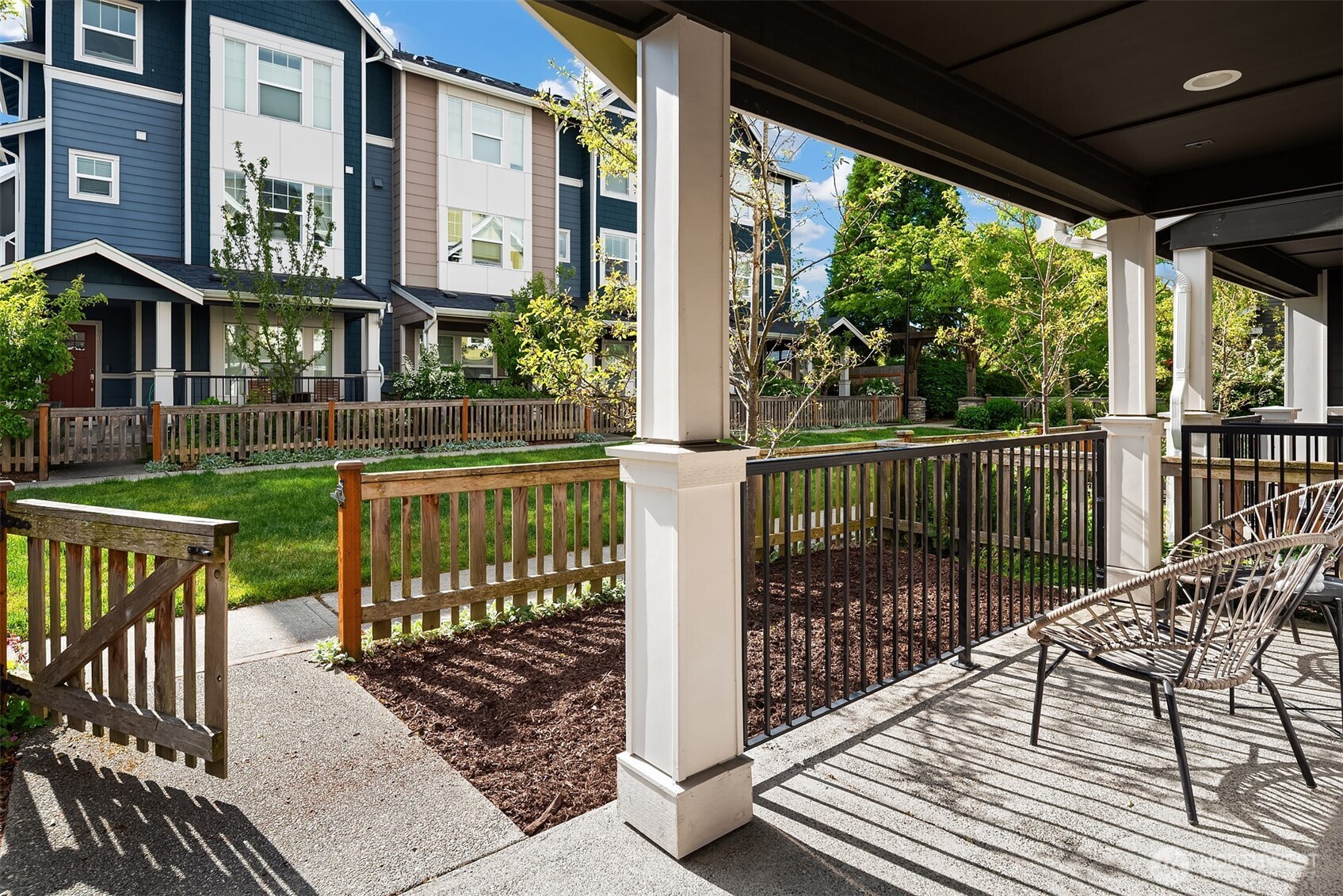 3280 Southwest Graham Street, Unit 601 Seattle, WA 98126 - Photo 5 of 40