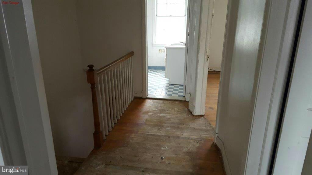 1107 Harwall Road Baltimore, MD 21207 - Photo 8 of 30 Interior (General)