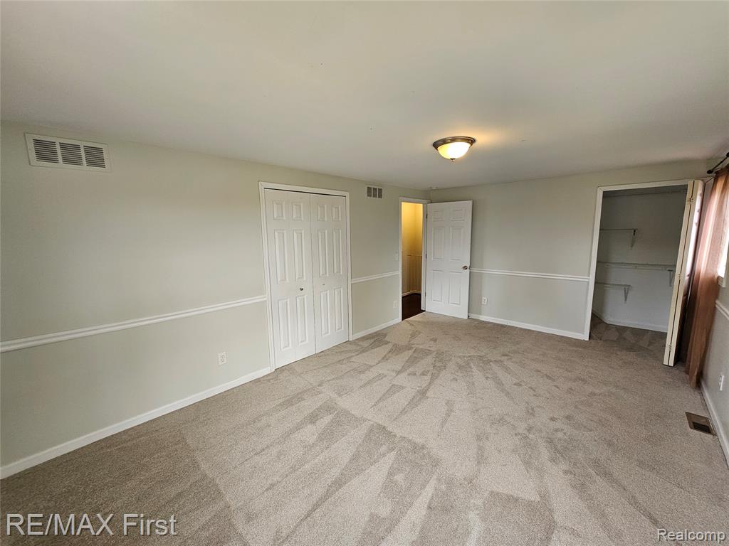 47564 Ryan Road Utica, MI 48317 - Photo 13 of 20