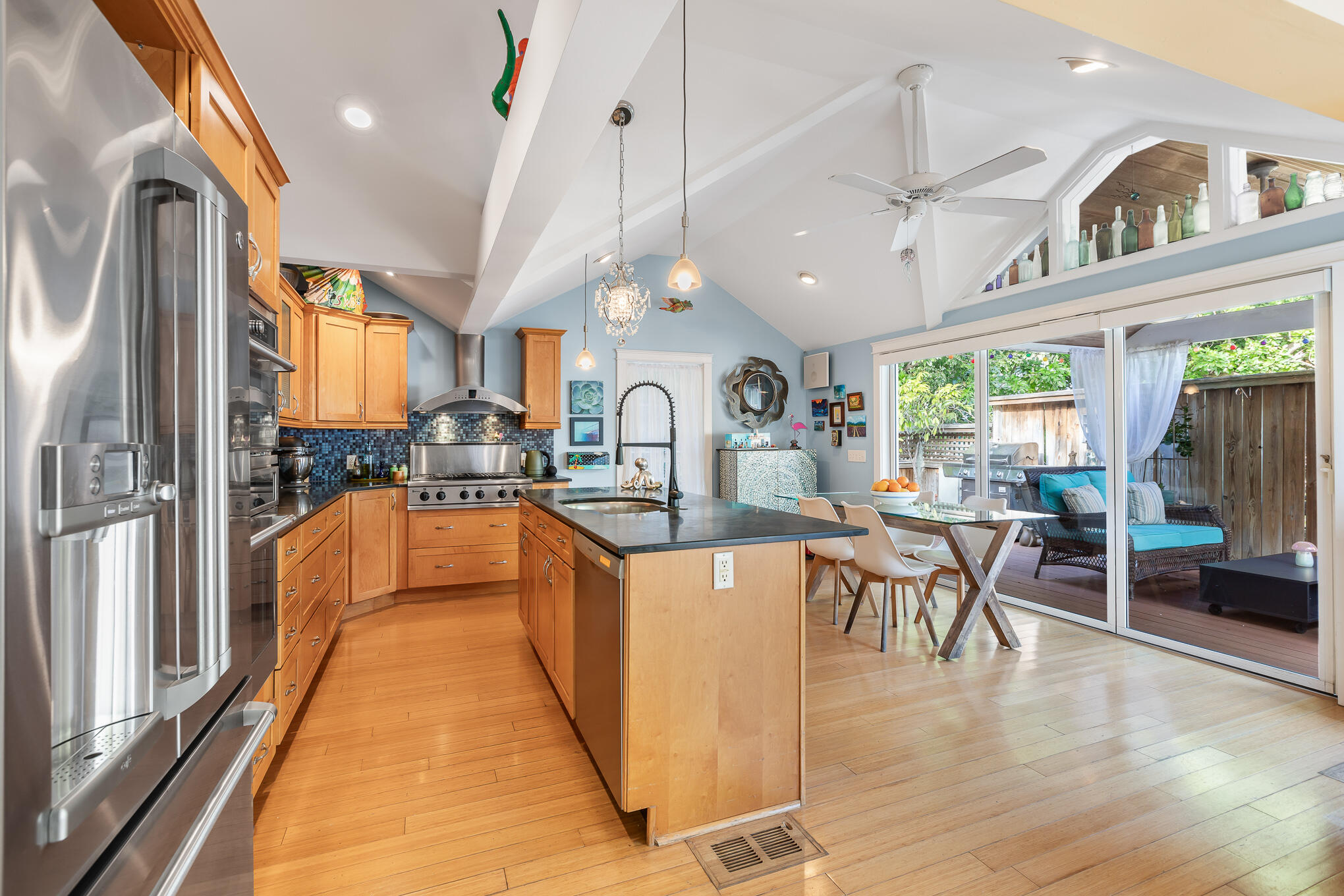 531 Frances Street Key West, FL 33040 - Photo 16 of 26 531 FRANCES ST WEB-17