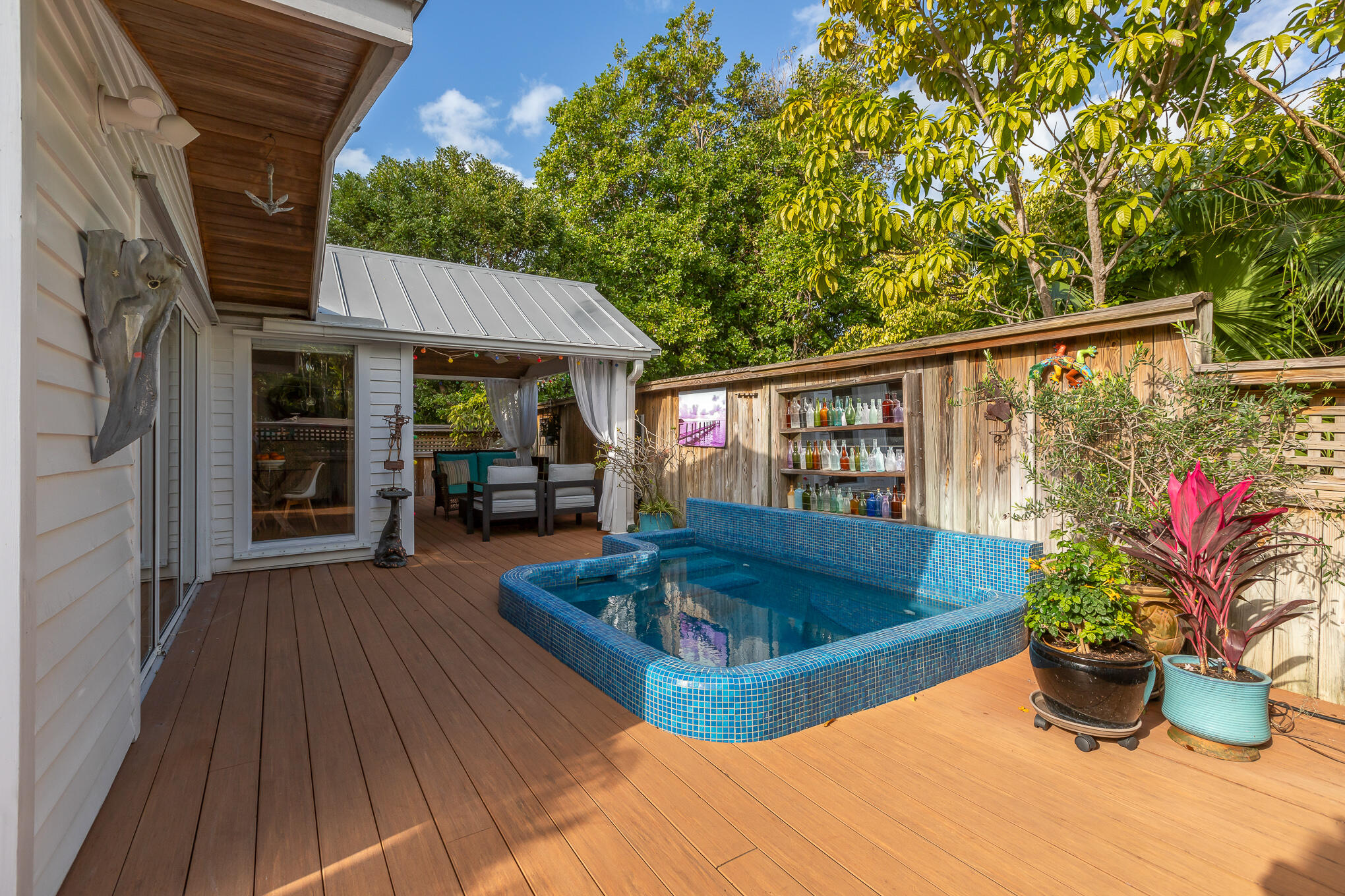 531 Frances Street Key West, FL 33040 - Photo 22 of 26 531 FRANCES ST WEB-24