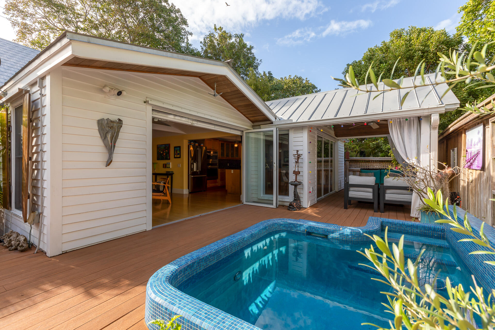 531 Frances Street Key West, FL 33040 - Photo 23 of 26 531 FRANCES ST WEB-26