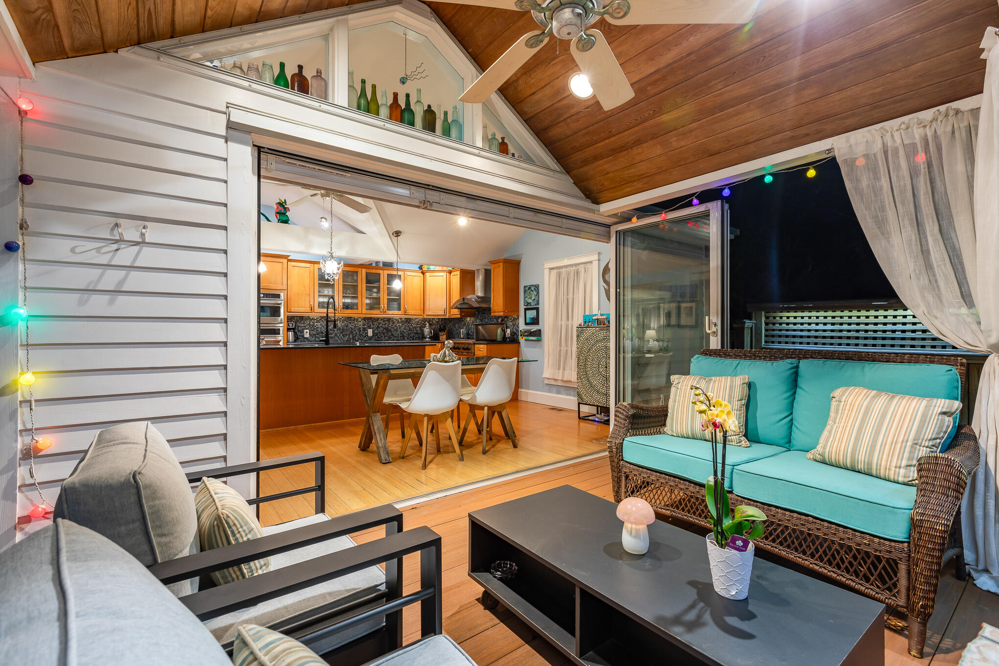 531 Frances Street Key West, FL 33040 - Photo 10 of 26 531 FRANCES ST TWILIGHT WEB-5