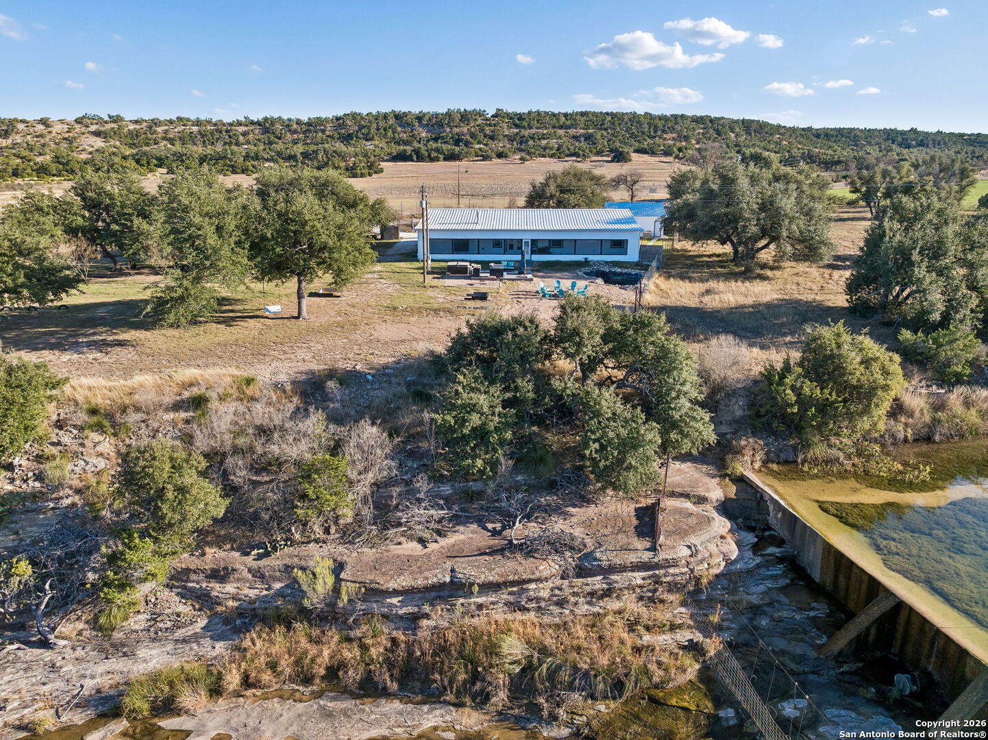 11890 Ranch Road 965 Fredericksburg, TX 78624 - Photo 32 of 40 Gallery Image 32