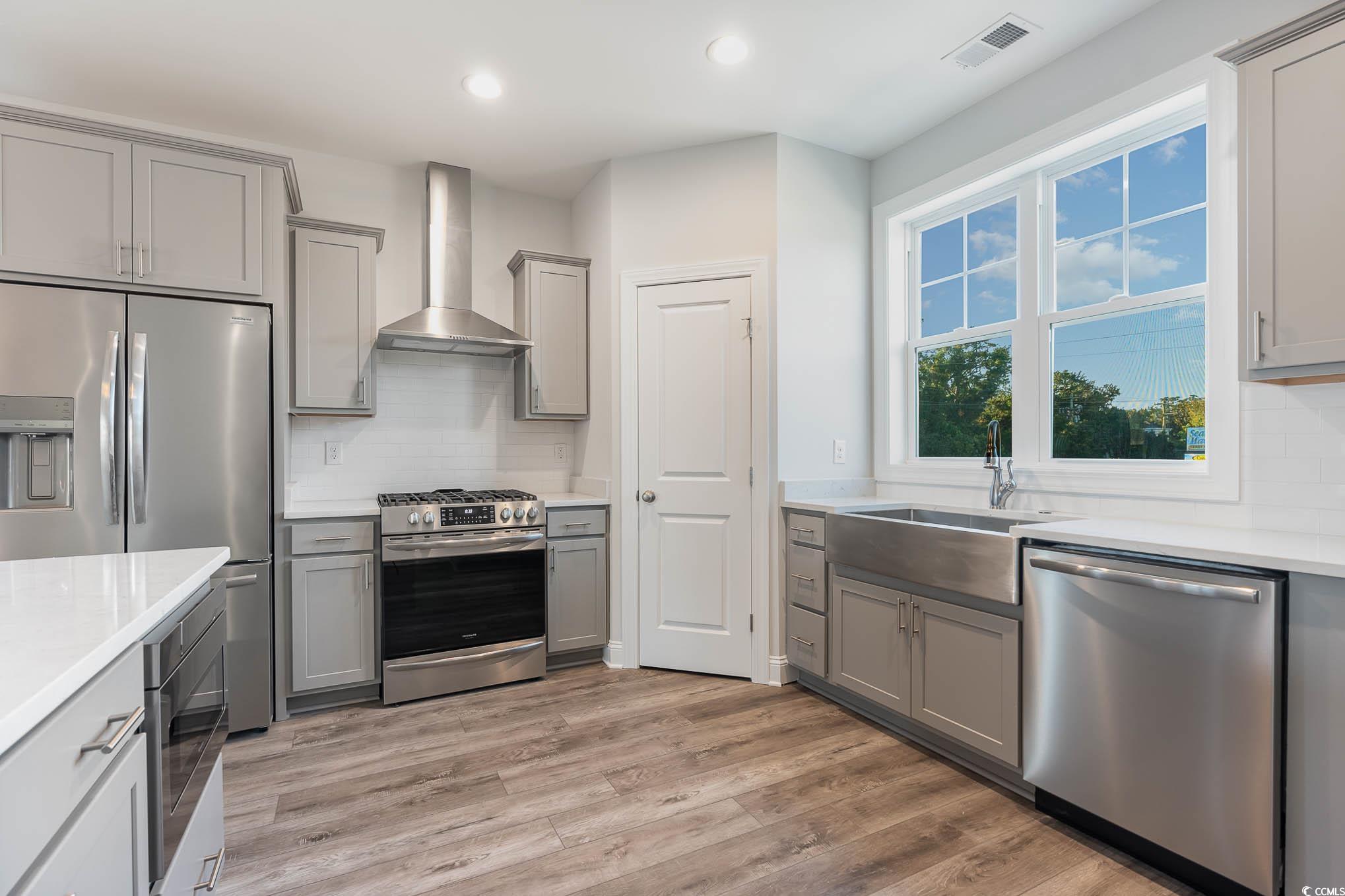 73 Sea Pines Road Pawleys Island, SC 29585 - Photo 7 of 24