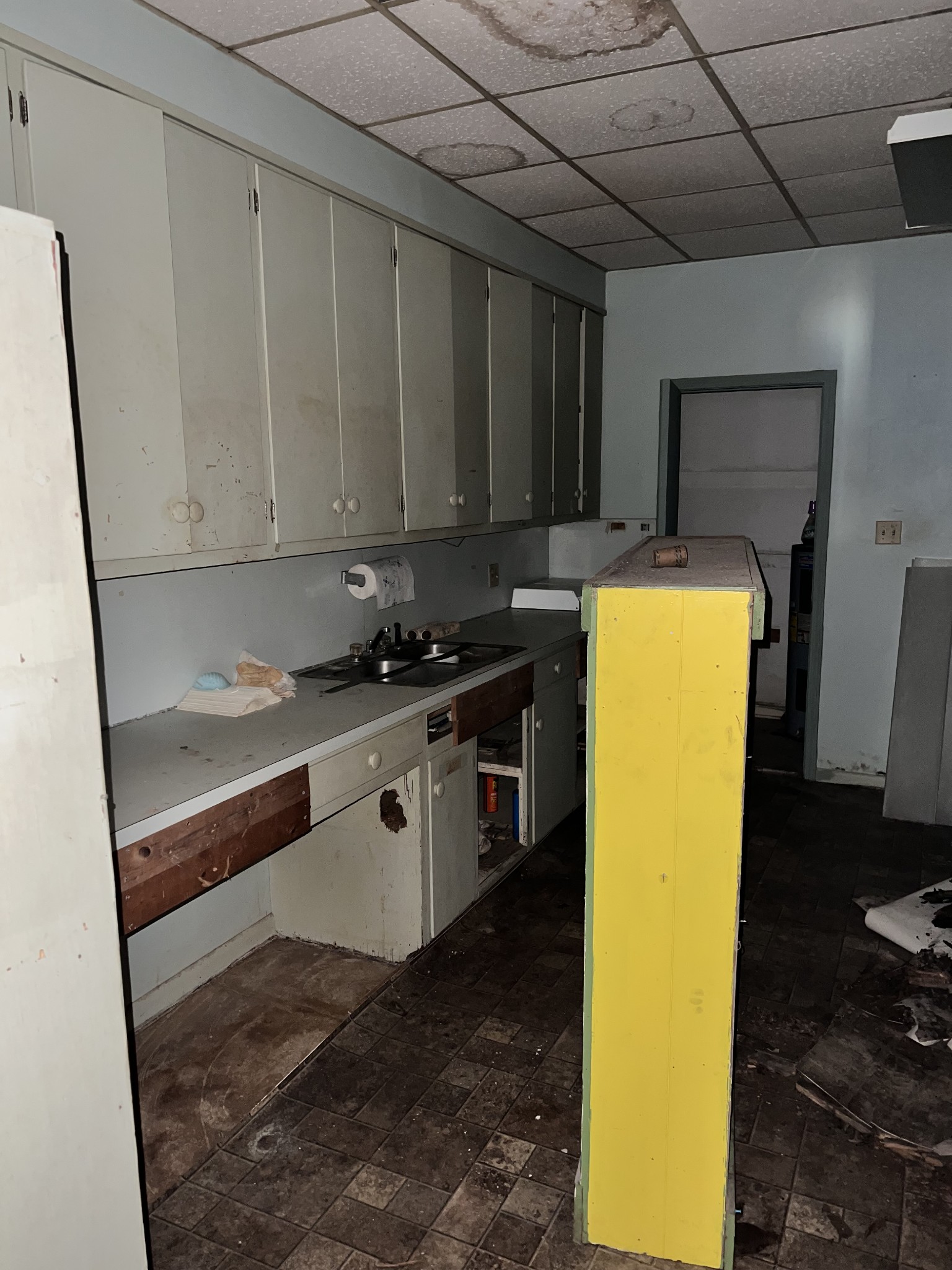 2381 Cedar Street McKenzie, TN 38201 - Photo 14 of 15 a view of kitchen with sink refrigerator and microwave