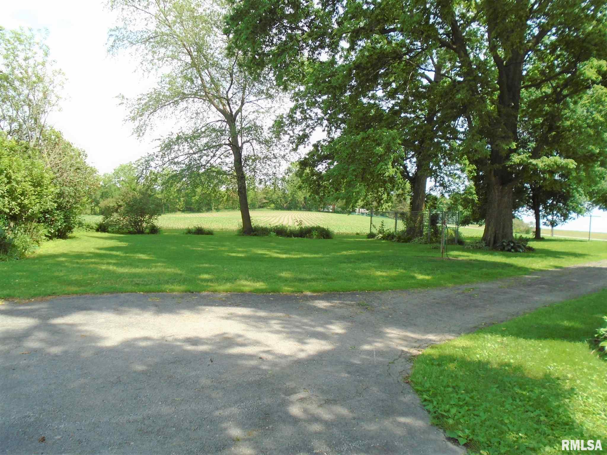 8020 New Liberty Road Walcott, IA 52773 - Photo 17 of 18 Gallery Image 17