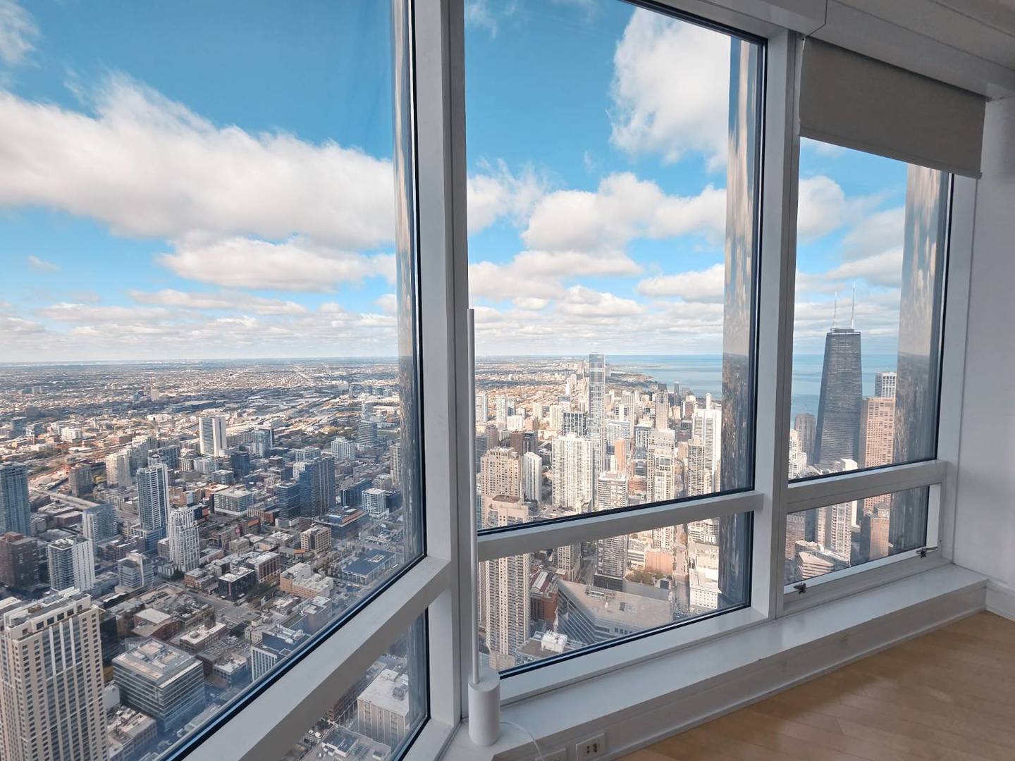 401 North Wabash Avenue, Unit 79C Chicago, IL 60611 - Photo 13 of 38 a view of a city from a balcony