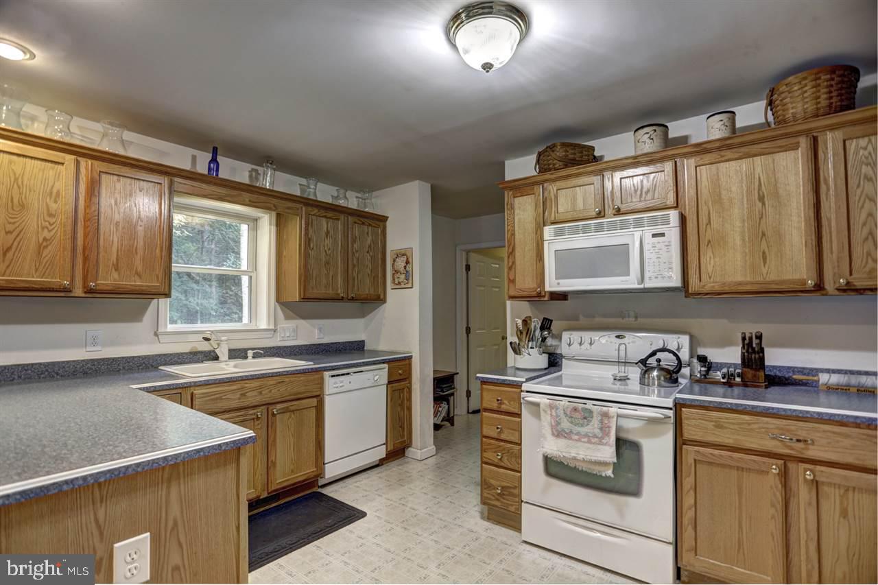 4577 Back Road Halifax, PA 17032 - Photo 4 of 24