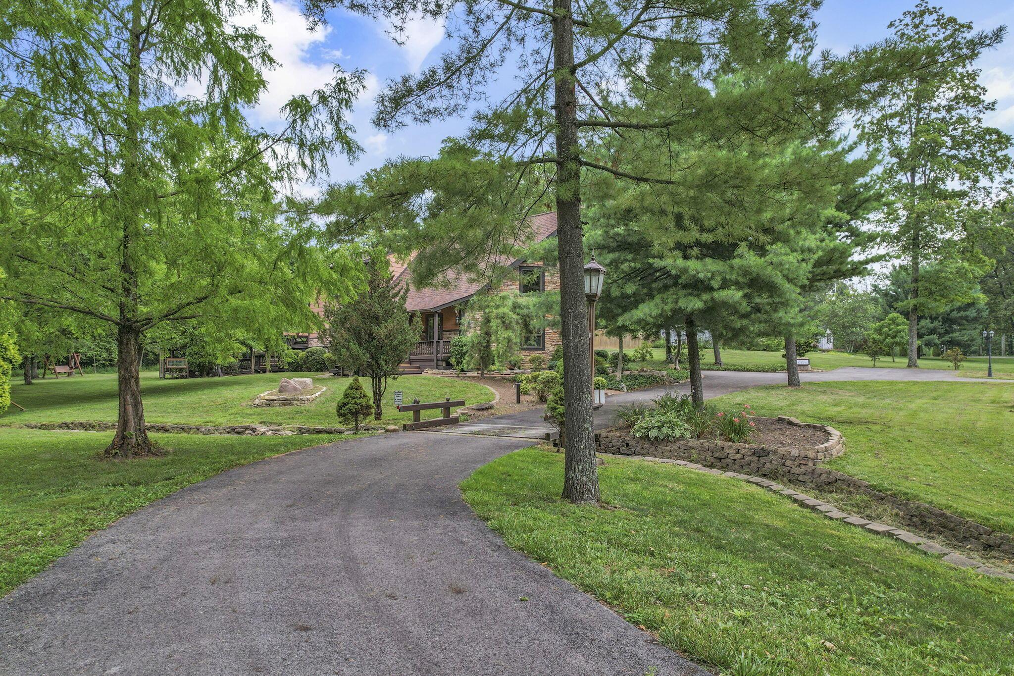5482 Blacklick-Eastern Road Northwest Pickerington, OH 43147 - Photo 110 of 131 110-web-or-mls-DJI_0308