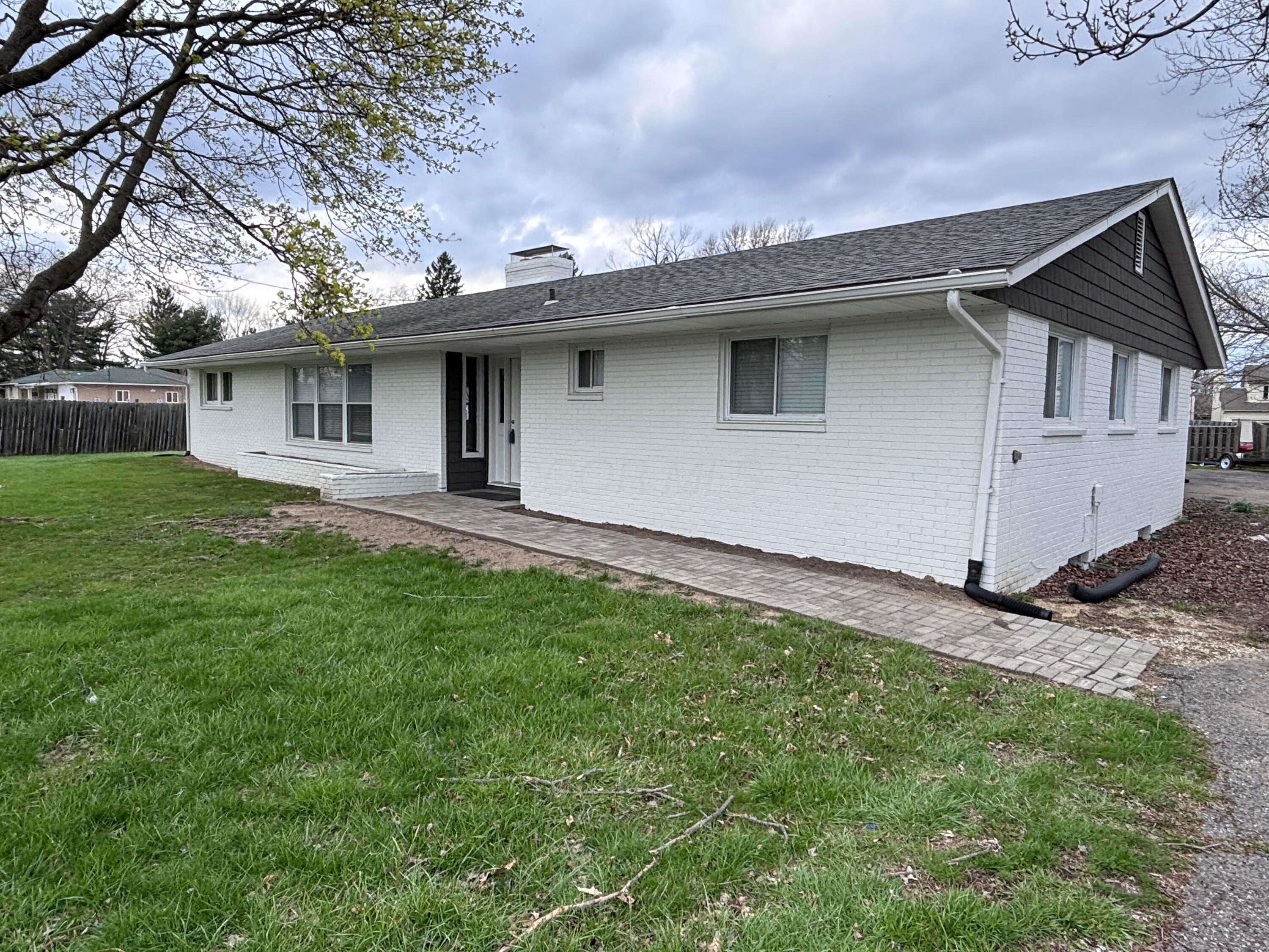 5138 Roberts Road Hilliard, OH 43026 - Photo 34 of 35 IMG_0954