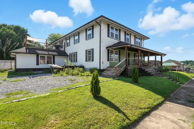 $570,000 | 621 McArthur Avenue, Elizabethton, TN 37643