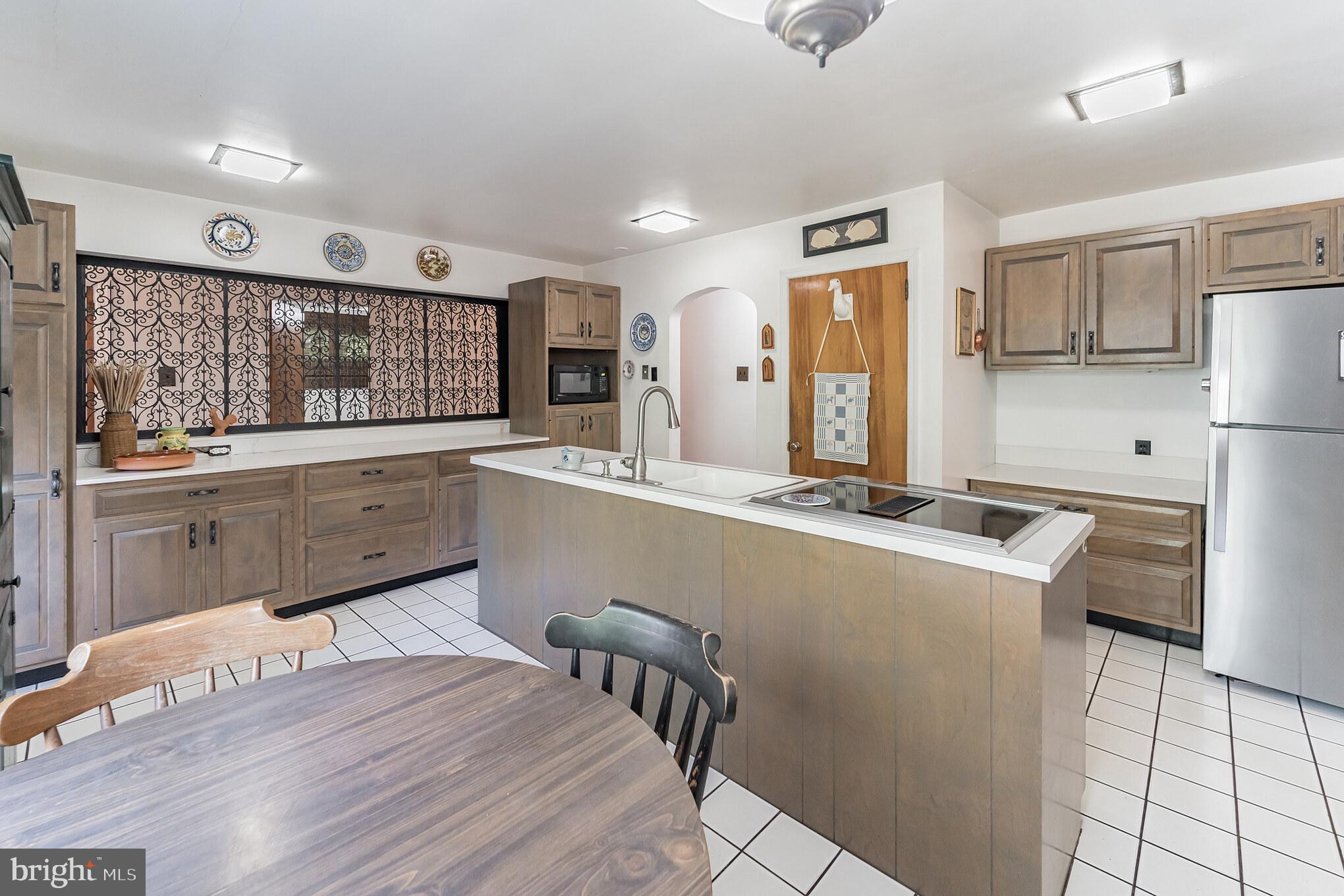 3881 Gradyville Road Newtown Square, PA 19073 - Photo 16 of 55 Gallery Image 16