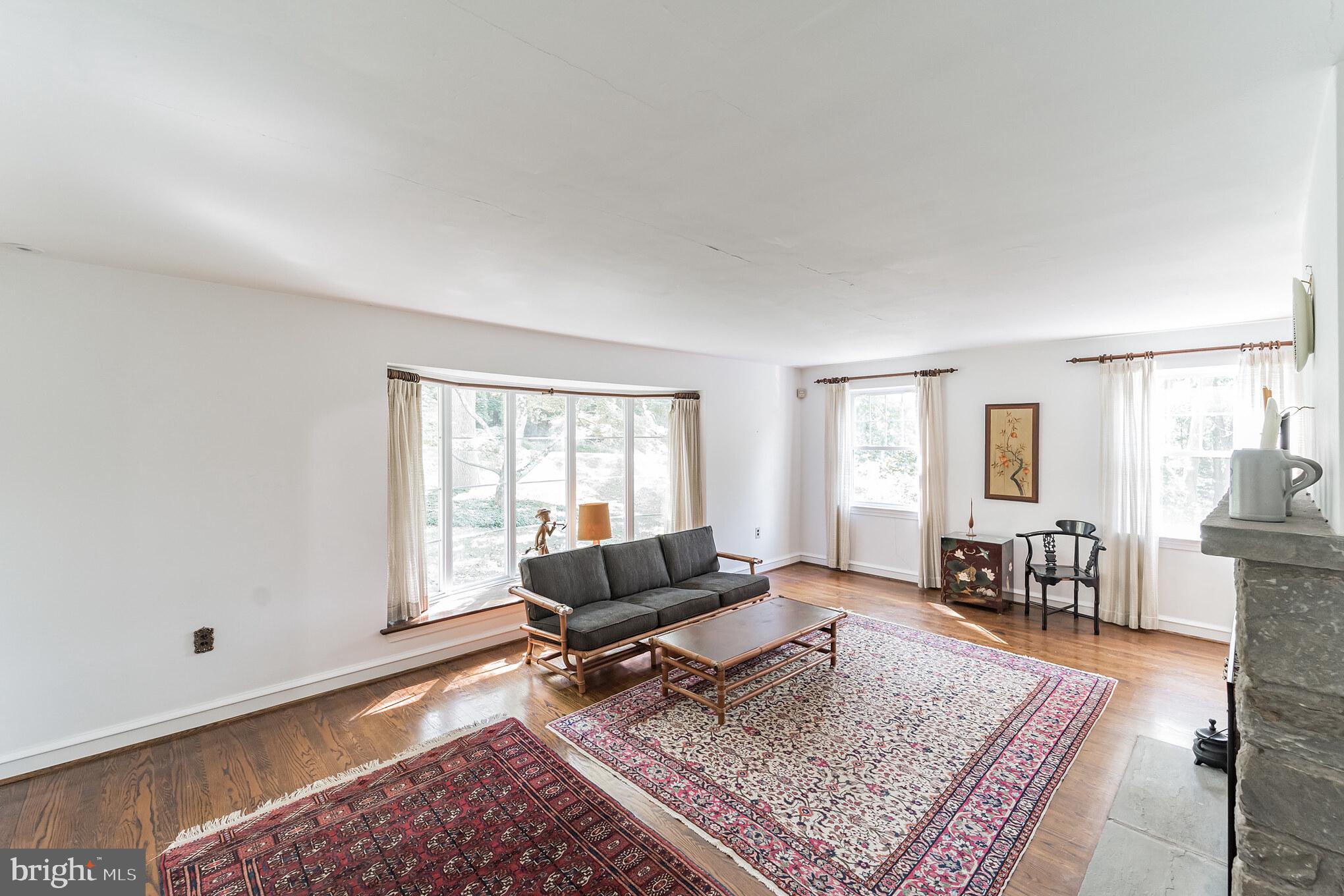 3881 Gradyville Road Newtown Square, PA 19073 - Photo 5 of 55 Gallery Image 5