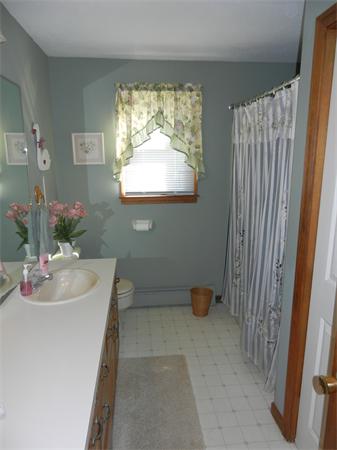 25 Sagamore Road West Springfield, MA 01089 - Photo 13 of 30 a bathroom with a sink toilet and a mirror