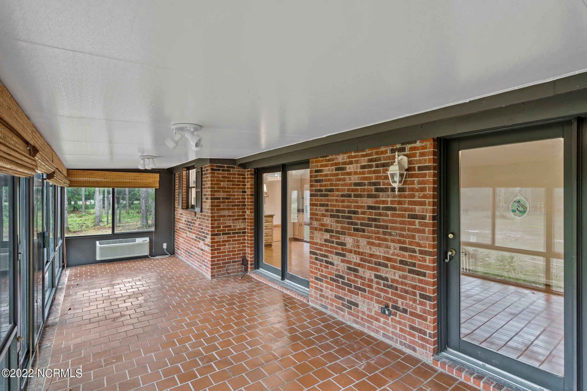 768 East Boiling Spring Road Southport, NC 28461 - Photo 14 of 46 25-web-or-mls-DSC00860