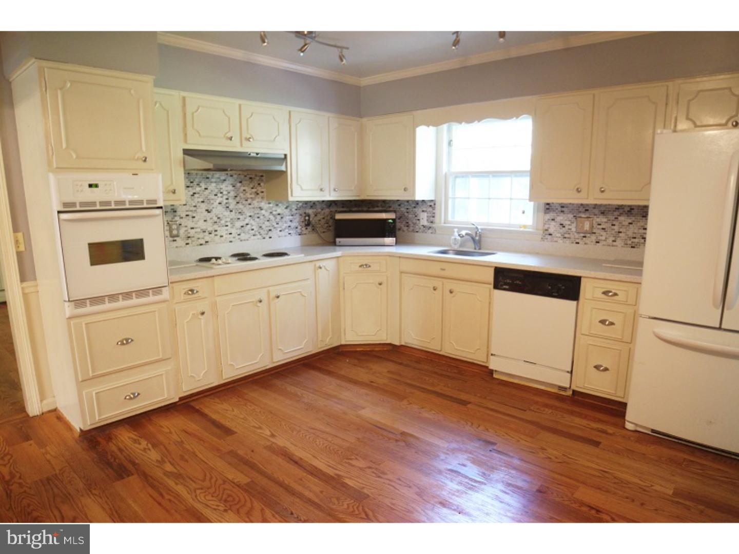 107 Fox Hall Road Dover, DE 19904 - Photo 14 of 25 Kitchen