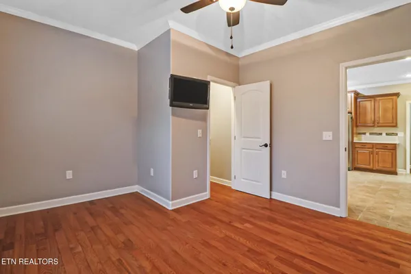 a bathroom with a sink and toilet