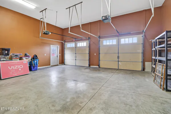 $599,900 | 5424 Wilder Road, Grimsley, TN 38565