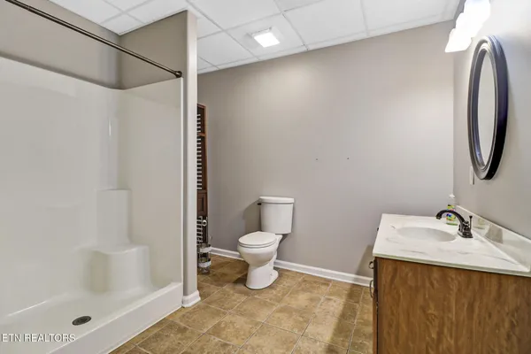 $599,900 | 5424 Wilder Road, Grimsley, TN 38565