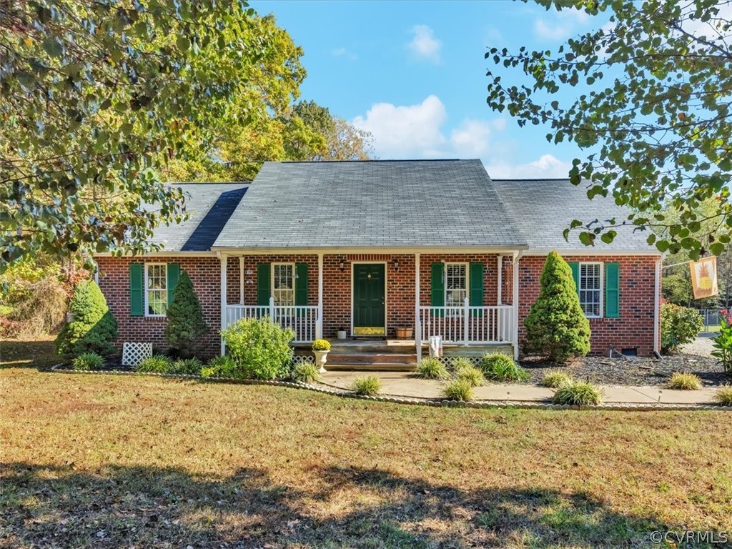 4738 Bell Road Powhatan, VA 23139 - Photo 1 of 49 Gallery Image 1