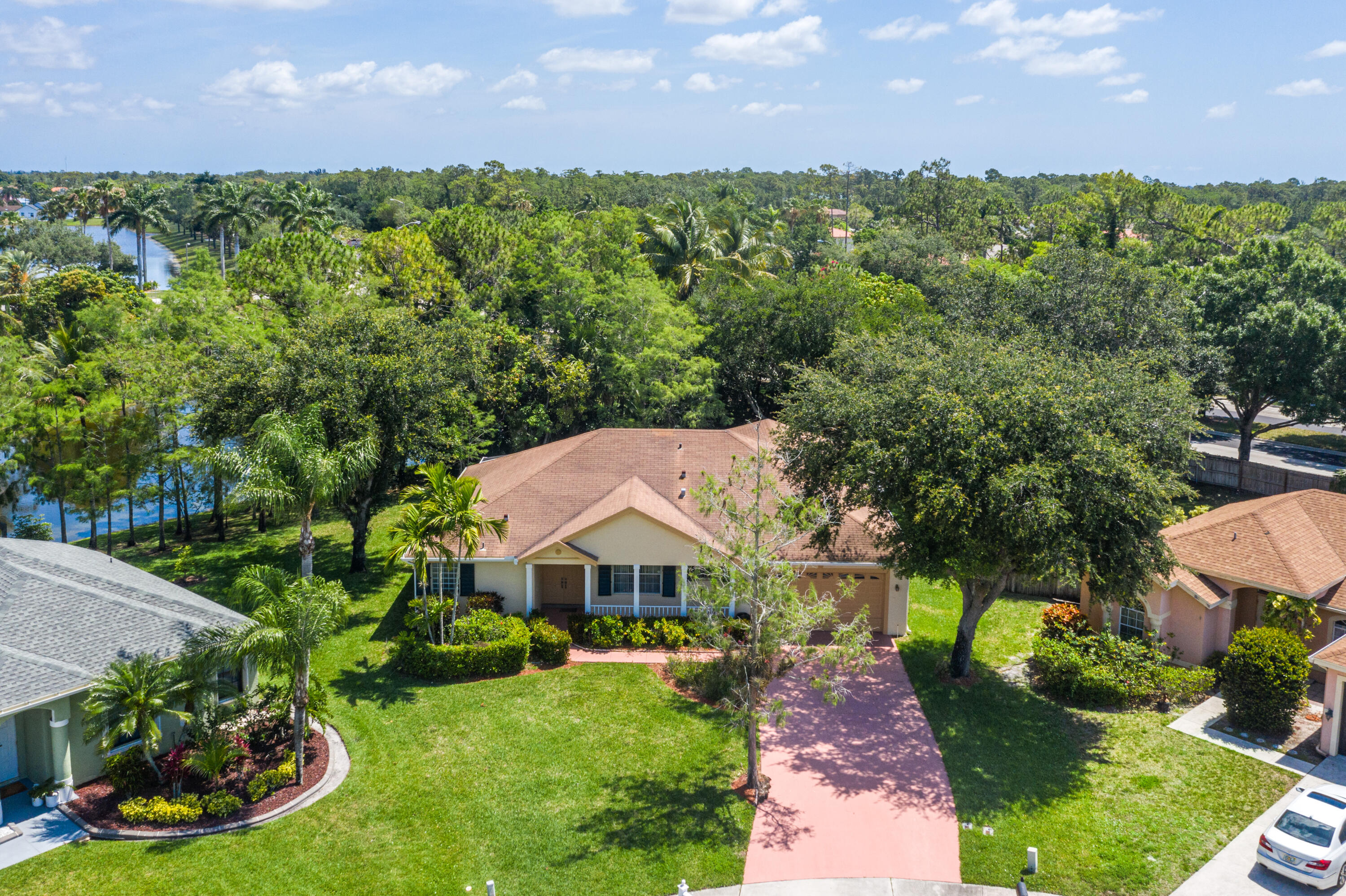 136 Nottingham Road Royal Palm Beach, FL 33411 - Photo 26 of 33 136 Nottingham Rd