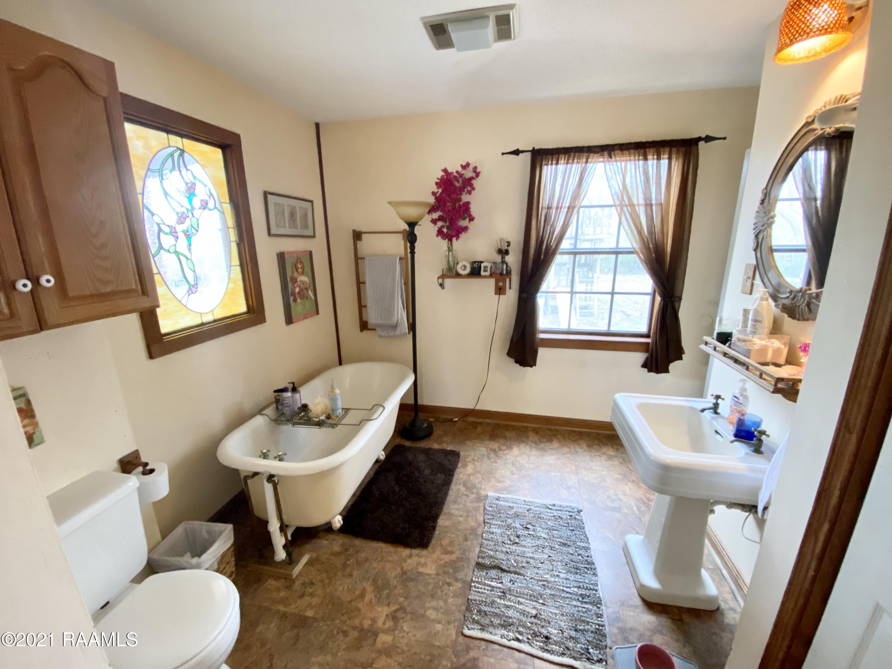 1750 Gendarme Road Carencro, LA 70520 - Photo 24 of 45 Gallery Image 24