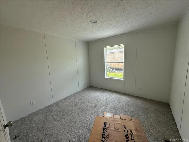 $109,000 | 29 Shore Lane, Bloomingburg, NY 12721