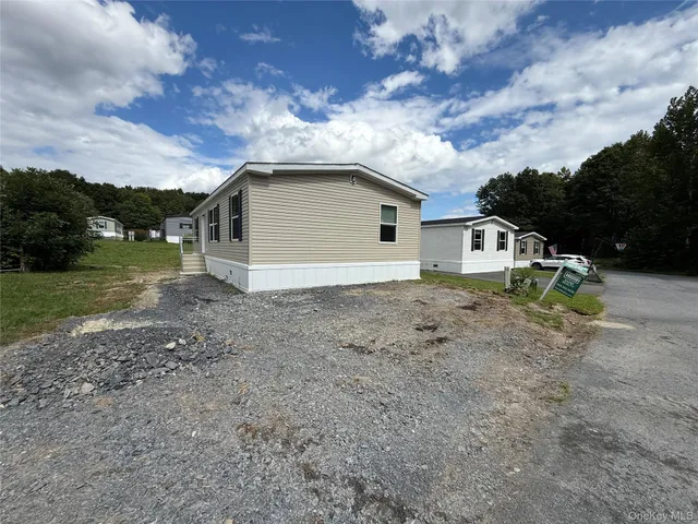 $109,000 | 29 Shore Lane, Bloomingburg, NY 12721