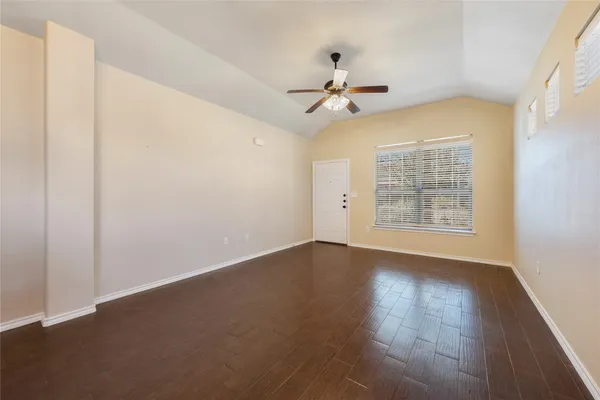 $1,750 | 101 Creekside Villa Drive, Kyle, TX 78640