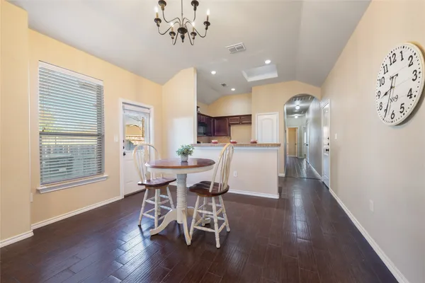 $1,750 | 101 Creekside Villa Drive, Kyle, TX 78640