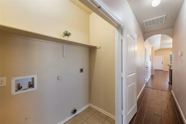 $1,750 | 101 Creekside Villa Drive, Kyle, TX 78640