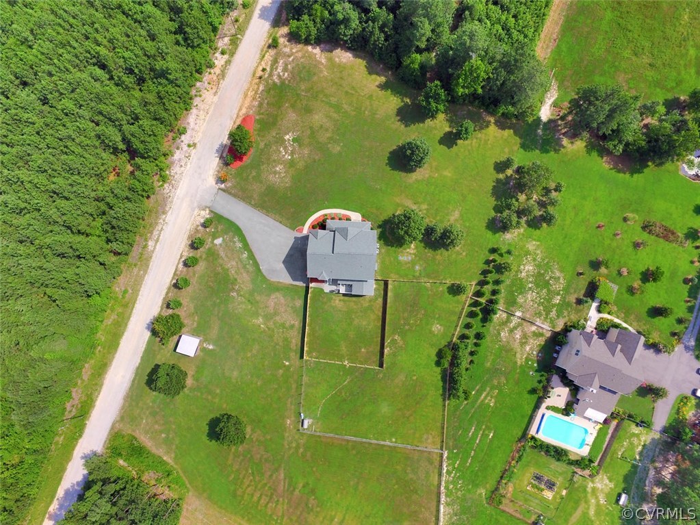 8910 Beaver Bridge Road Moseley, VA 23120 - Photo 44 of 44 an aerial view of a residential houses