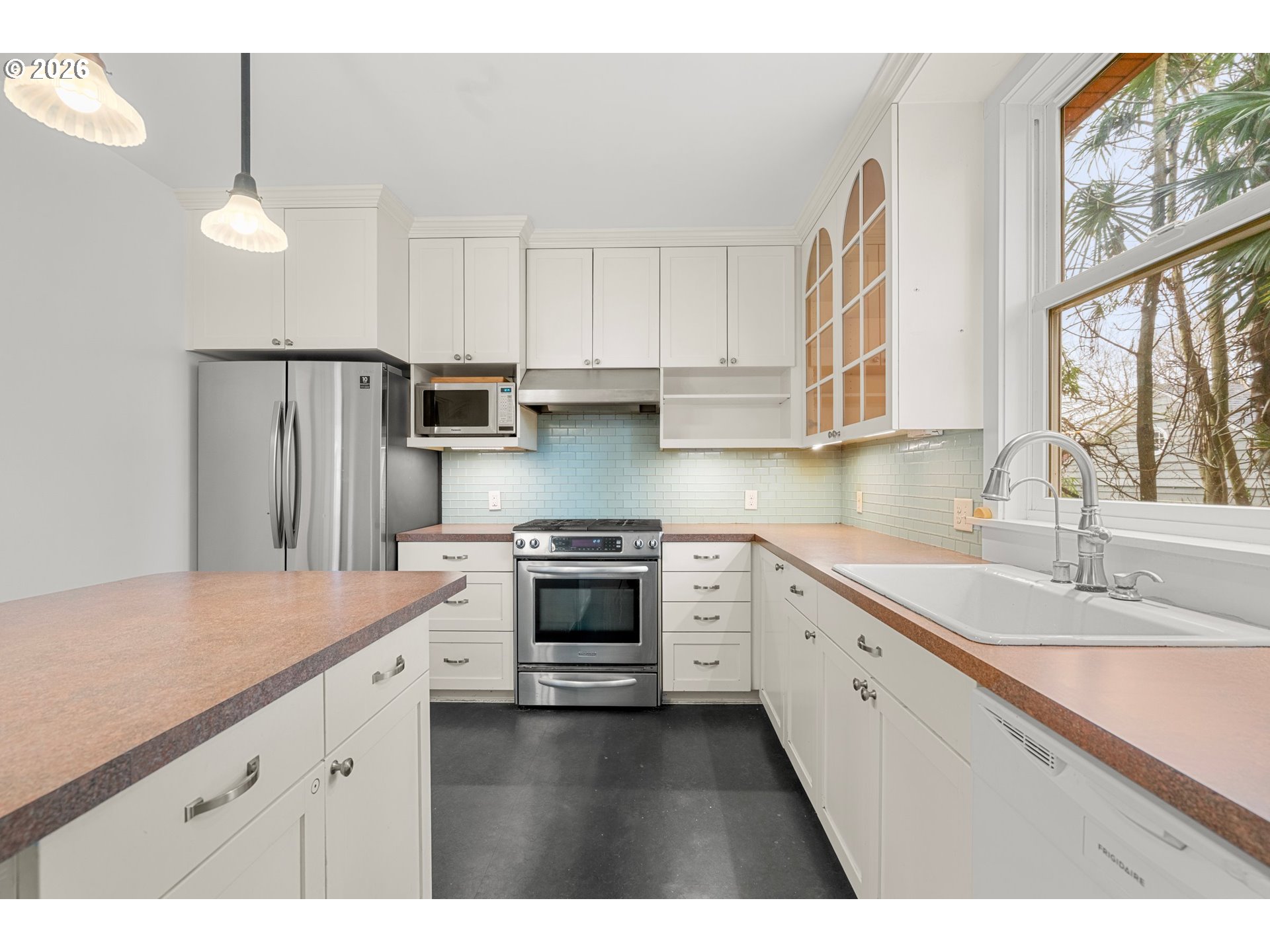 2516 Northeast Clackamas Street Portland, OR 97232 - Photo 12 of 42