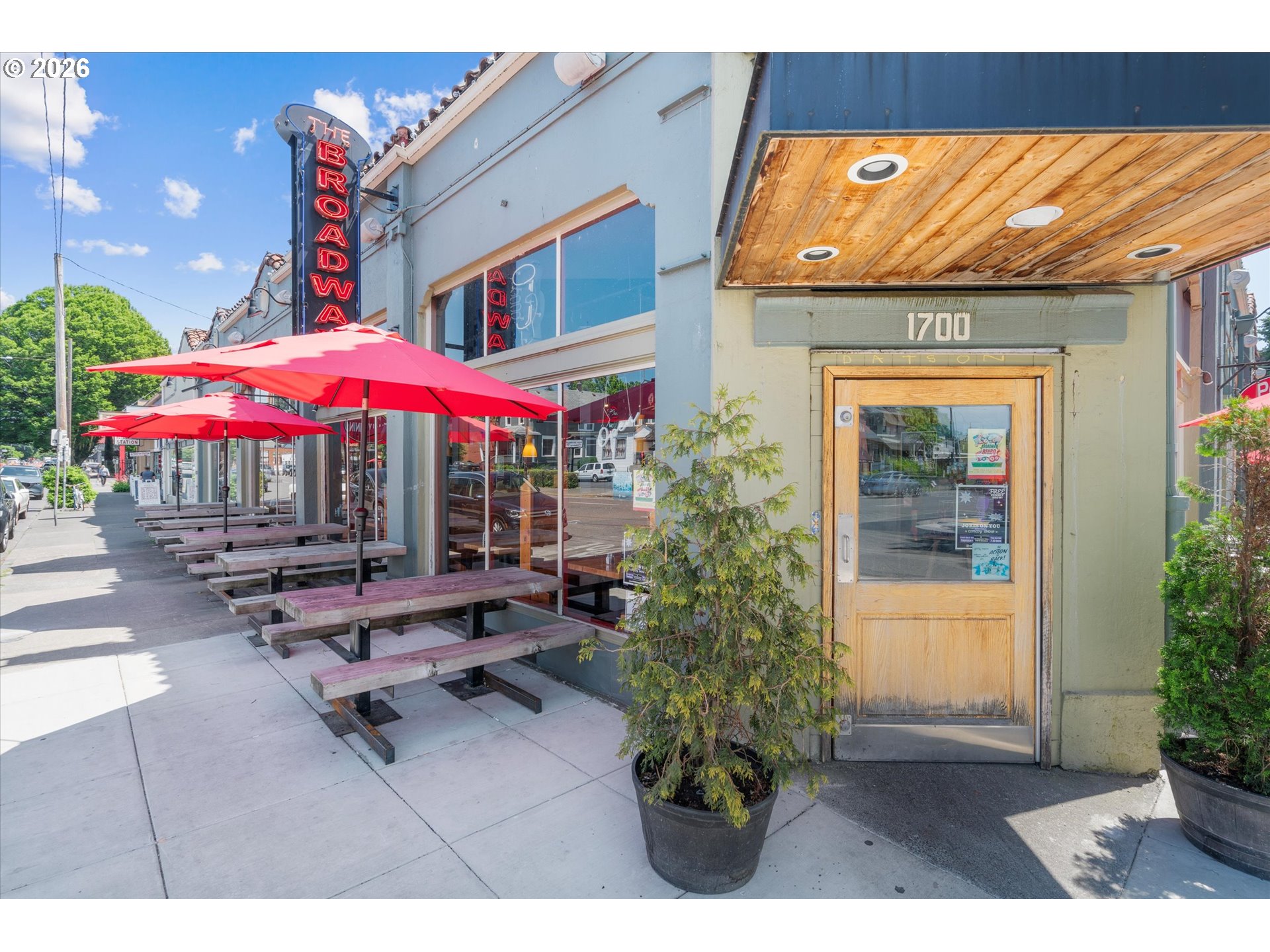 2516 Northeast Clackamas Street Portland, OR 97232 - Photo 40 of 42