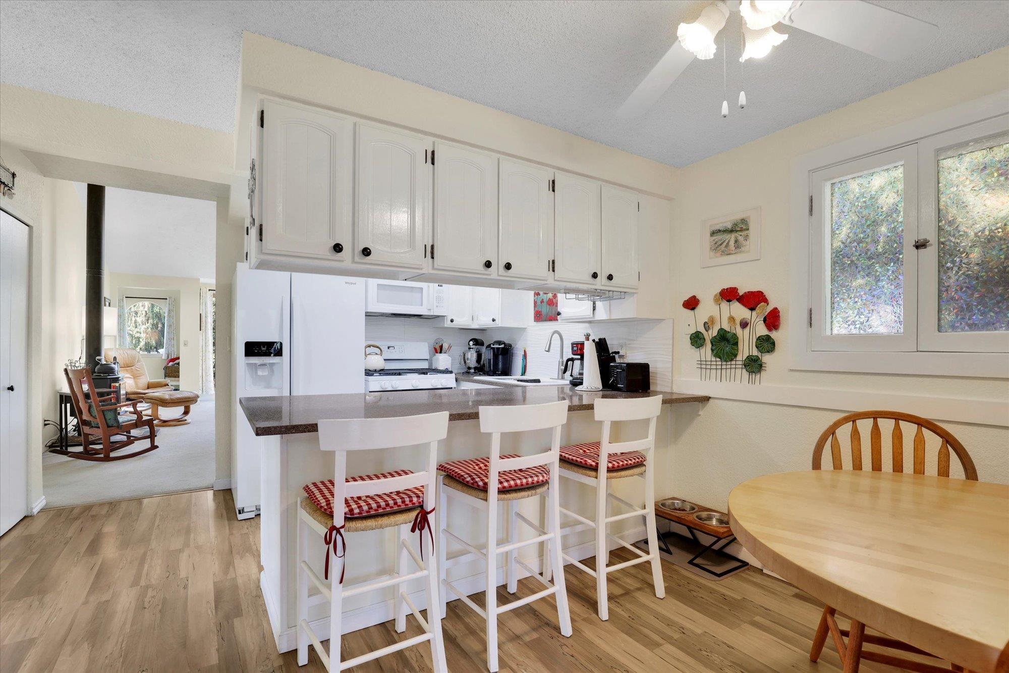 1502 North Bessie Road Spokane Valley, WA 99212 - Photo 9 of 40
