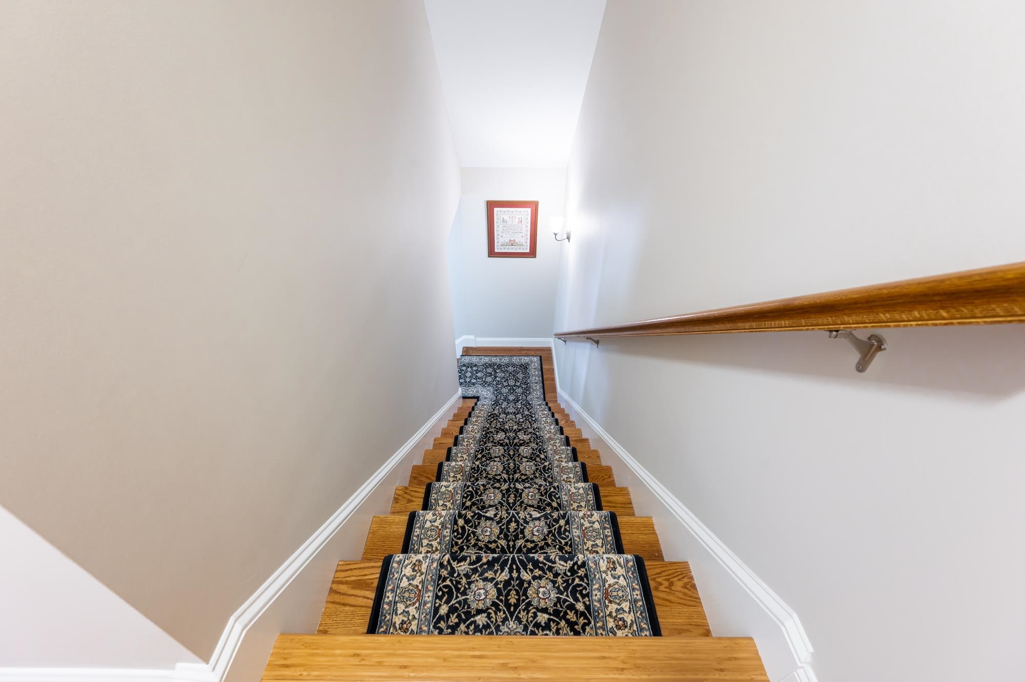 207 Villager Road Chester, NH 03036 - Photo 19 of 40 Gallery Image 19