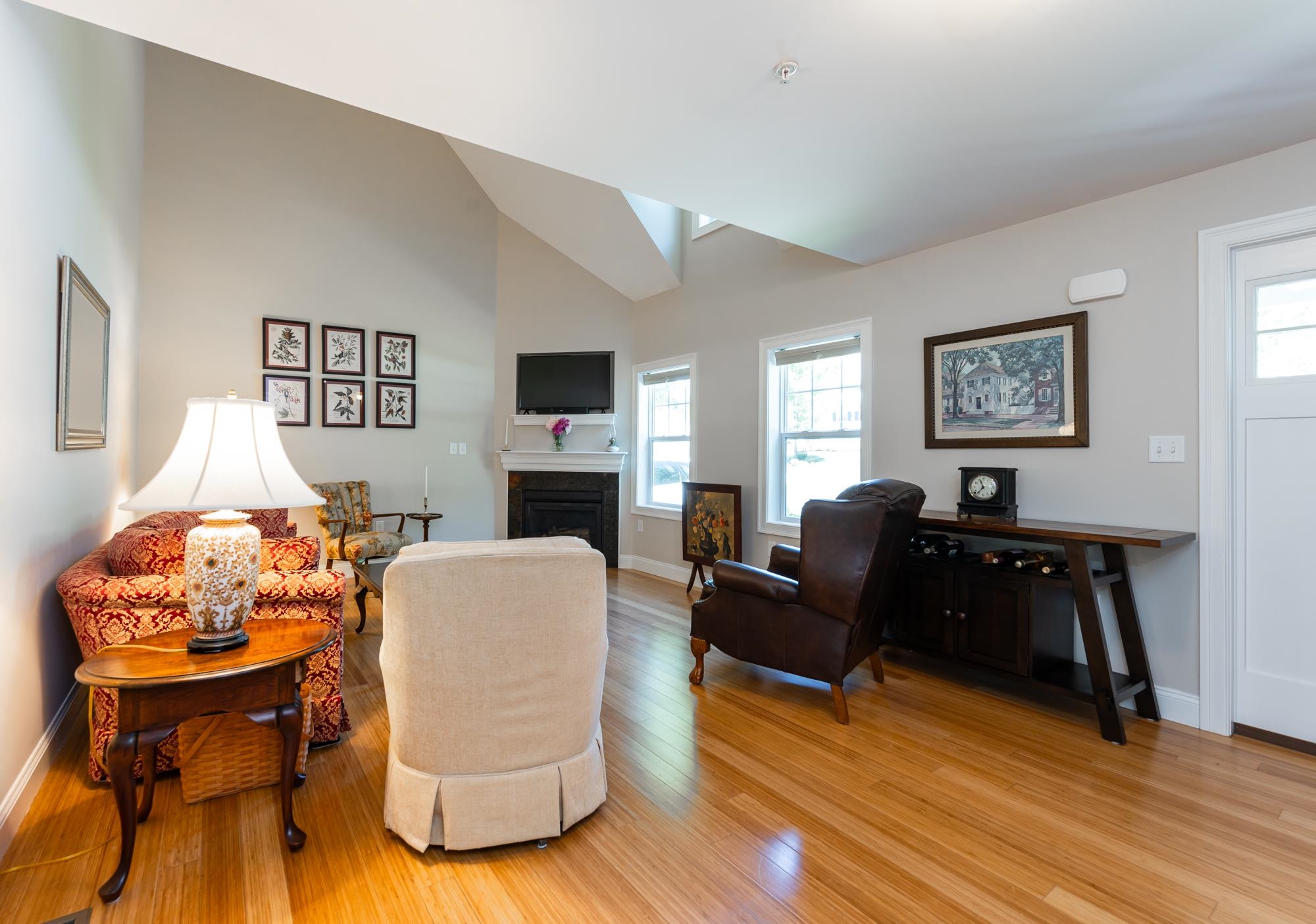 207 Villager Road Chester, NH 03036 - Photo 37 of 40 Gallery Image 37