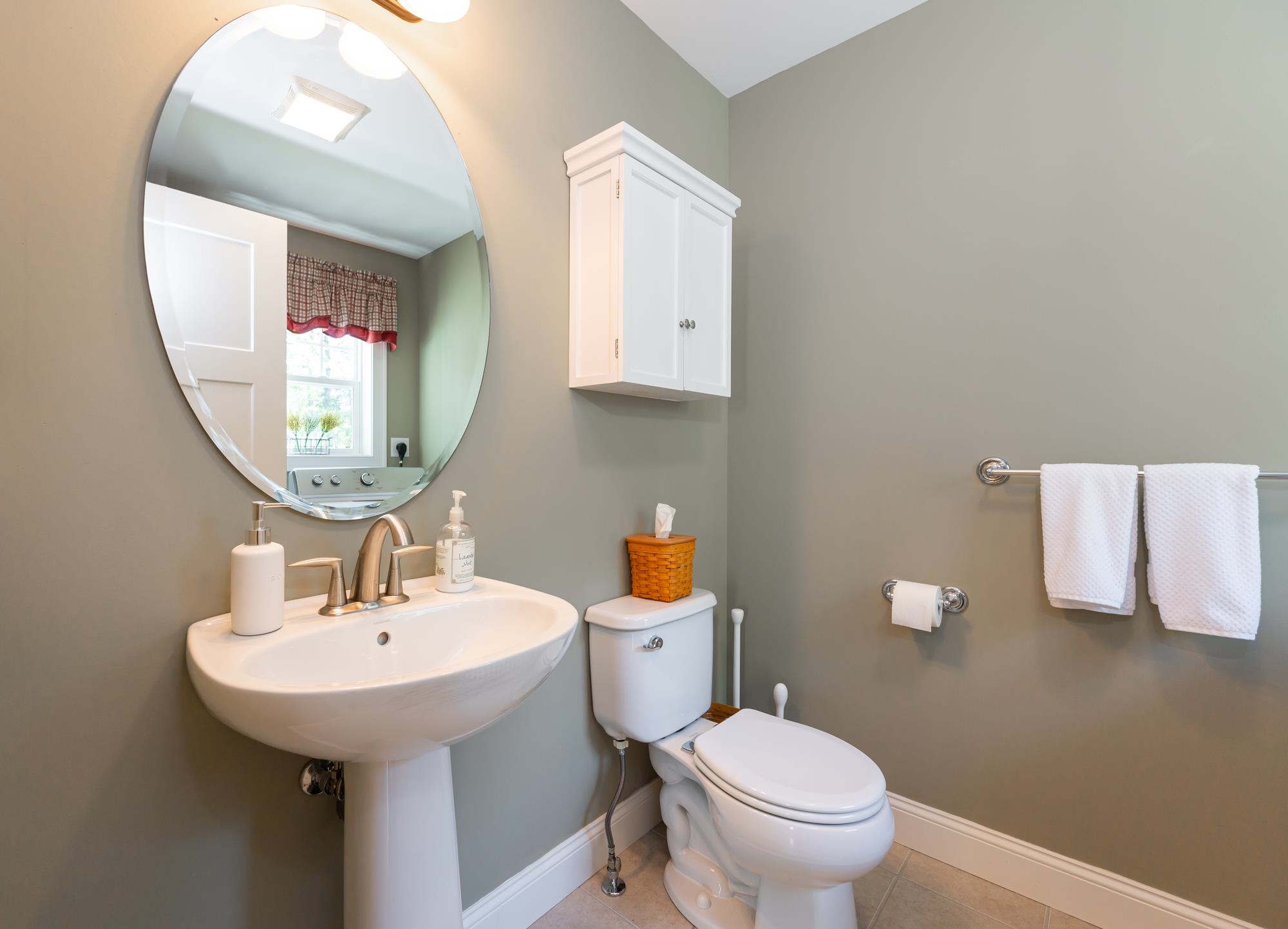 207 Villager Road Chester, NH 03036 - Photo 9 of 40 Gallery Image 9