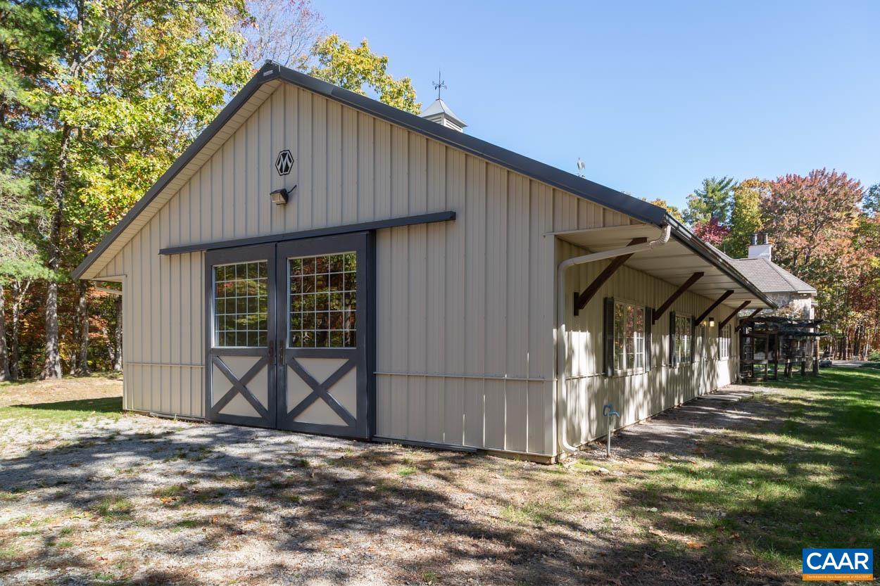 2131 Wake Forest Road Blacksburg, VA 24060 - Photo 61 of 74 Gallery Image 61