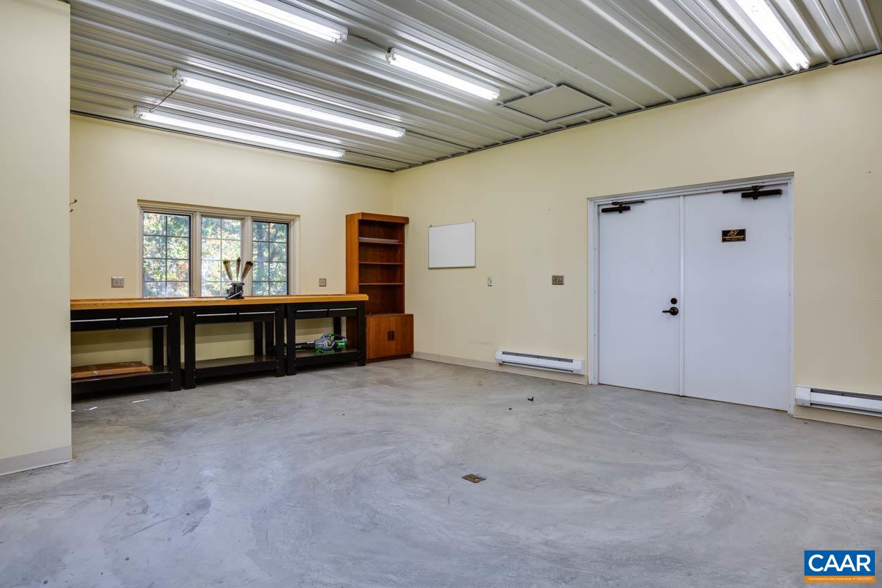 2131 Wake Forest Road Blacksburg, VA 24060 - Photo 64 of 74 Gallery Image 64