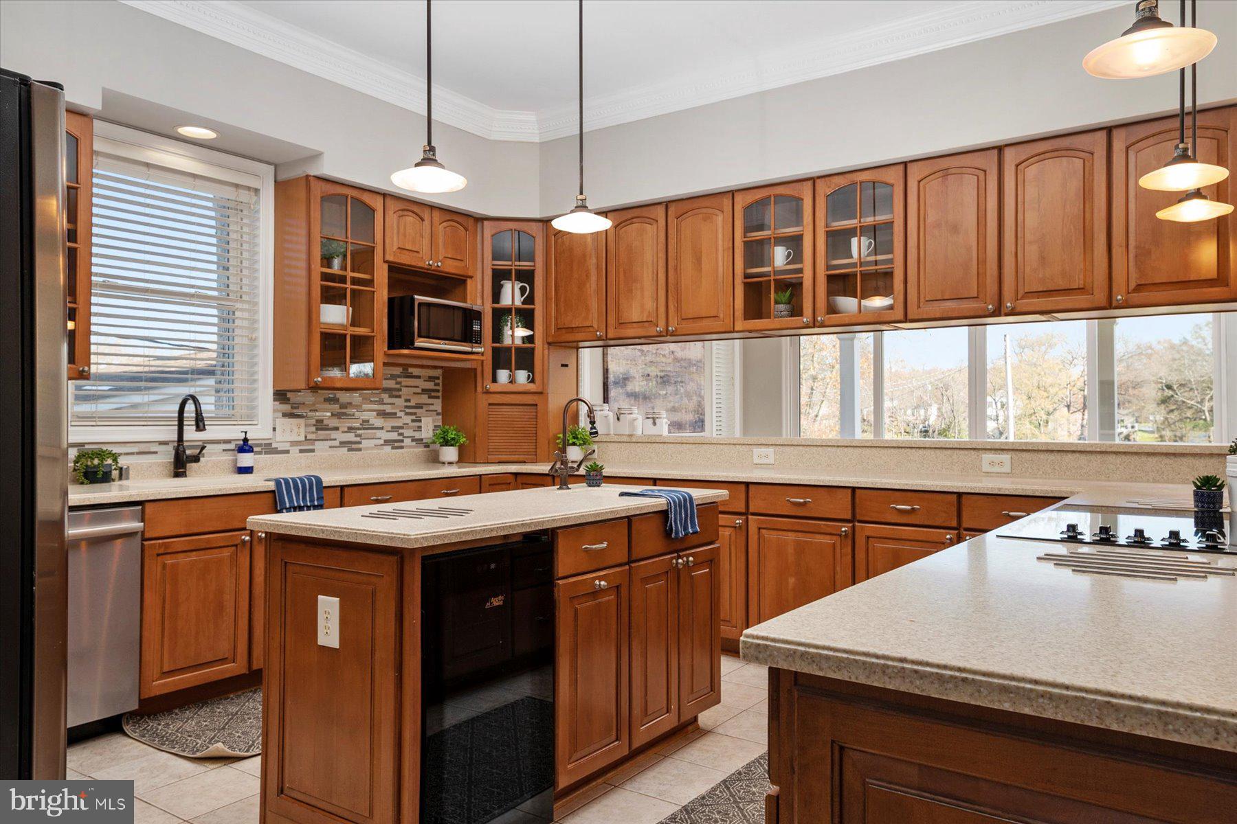 773 Powhatan Beach Road Pasadena, MD 21122 - Photo 27 of 68 Gallery Image 27